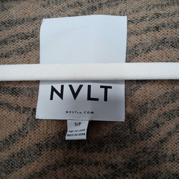 NVLT Tiger-Pattern Faux Fur Coat size small - Picture 8 of 9